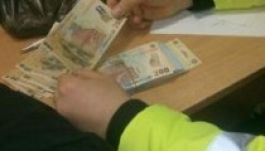 Bevitte a talált pénzt a rendőrségre egy kolozsvári nő