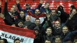 Szenvedélyes Notts-szurkolókká vedlettek a magyar Bajner-trollok