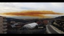 Mérgező felhő okozott pánikot Barcelona mellett (VIDEÓ)