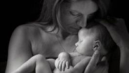 Közös fotókkal gyászolják elhunyt csecsemőiket (GALÉRIA)