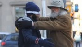 Muzulmánokat ölelgettek Torontóban (VIDEÓ)