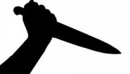 Száz késszúrással ölte meg a feleségét egy budapesti férfi