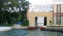 Nem megy rosszul a dolguk a helyi kiskirályoknak