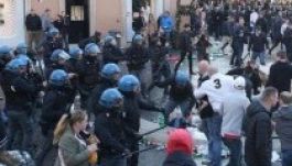 Európa Liga: a holland szurkolók káoszt okoztak Rómában