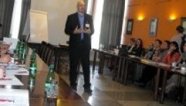 Átkeretezés, újjákezdés, közösségépítés a Vezetőképzésen