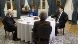 Az Áder-házaspár megvendégelte Kányádi Sándort és nejét