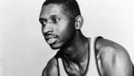 Meghalt az NBA első színesbőrű játékosa