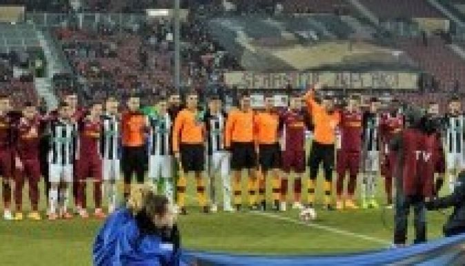 Csak a felhajtás volt nagy a CFR-U kupa-elődöntőn