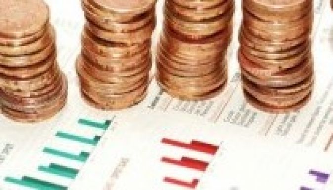 Az ipar húzta, a biztosítási szektor fékezte tavaly a gazdaságot