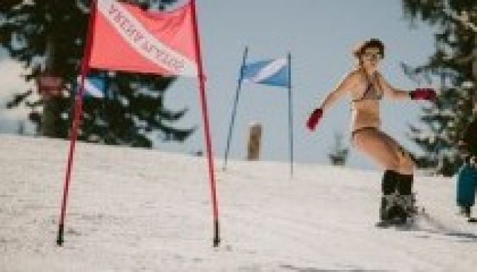 Miss Bikini versenyt tartottak Magascsorgón (FOTÓK)