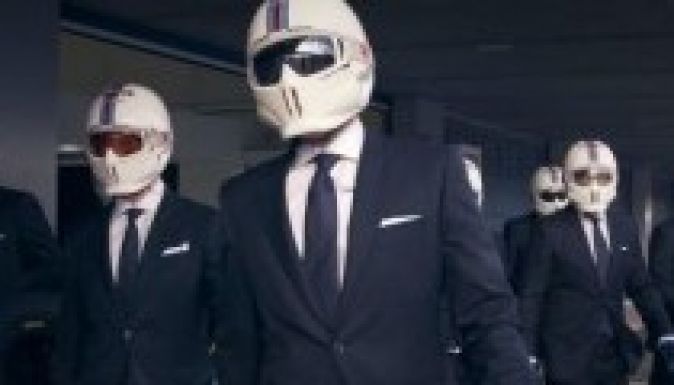 Nincs ennél elegánsabb kerékcsere (VIDEÓ)