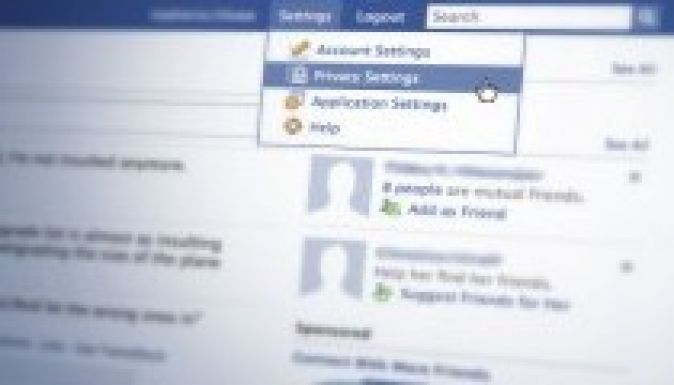 Meztelen képet is posztolhatunk a Facebookra