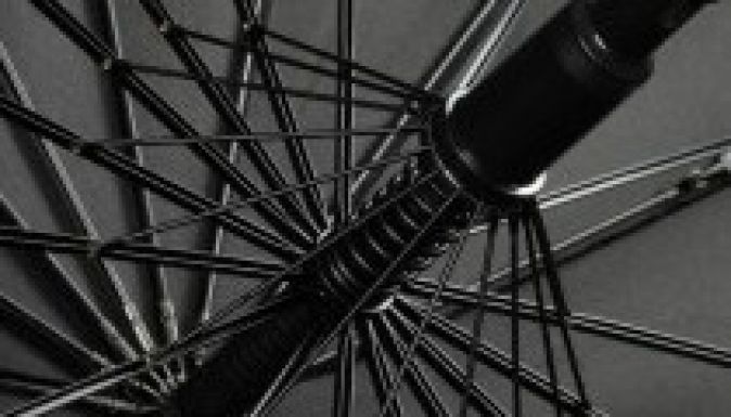 Elveszíthetetlen okosesernyőt találtak fel Horvátországban