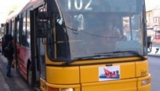 Jogosítvány nélkül vezetett egy galaci buszsofőr