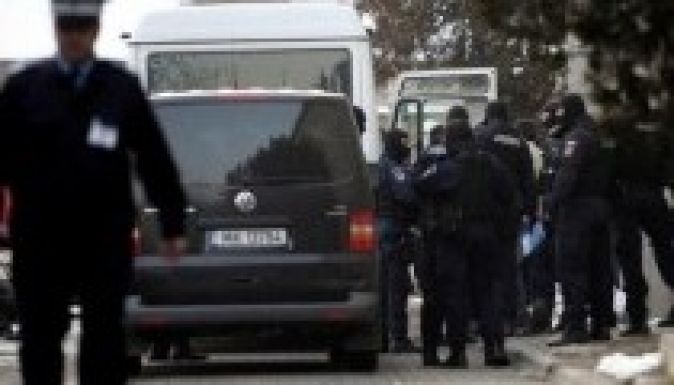 Börtönbüntetésre ítéltek 48 korrupt vámost és határrendészt