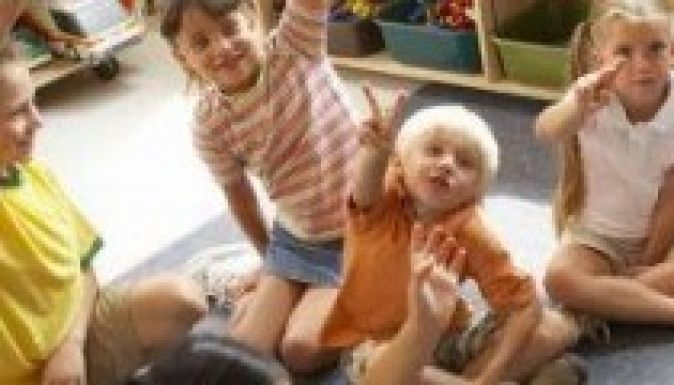 Egyszerűsítik az örökbefogadási eljárásokat