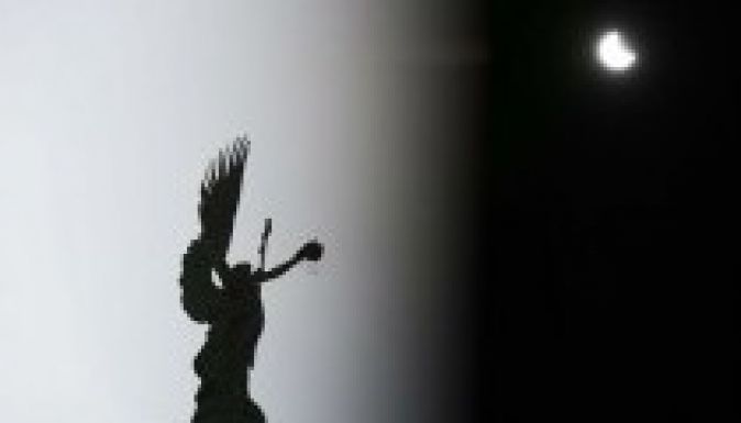 Budapestről így látszott a napfogyatkozás (FOTÓK)