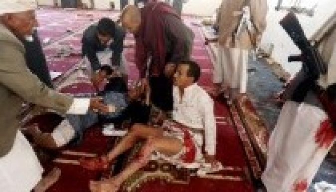 A pénteki ima idején robbantottak Jemen fővárosában