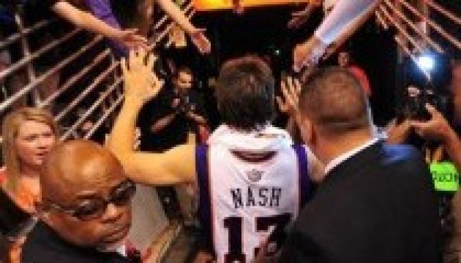 NBA: 19 szezon után szögre akasztja cipőjét Steve Nash