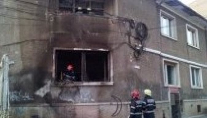 Porig égett egy magyar vállalkozó bódéja Mátyás szülőháza mellett