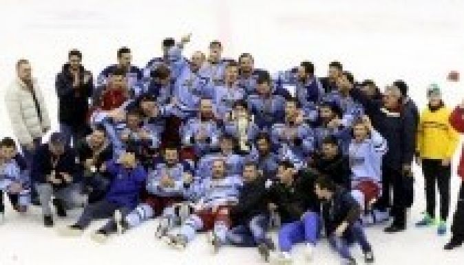 Hoki: történelmet írt Galacon tíz székely legény