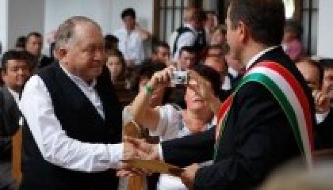 Egyre elutasítóbbak az erdélyi magyarokkal az anyaországiak