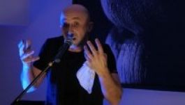 Váta Loránd: a színész a közönségéért van