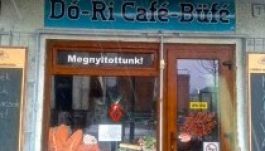 Egy magyar büfében mindig van ingyen zsíros kenyér