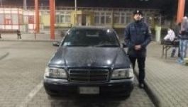 Lopott autót akart behozni Romániába egy férfi