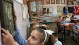 Az iskolások csaknem 90 százalékát beíratták hittanra