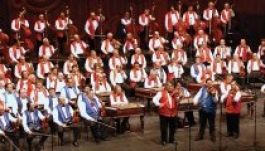 Klónozták a 100 Tagú Cigányzenekart