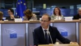 Brüsszel megerősítette, a kormány cáfolja Paks2 leállítását