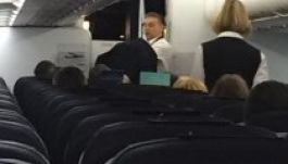 Orbánt két órát váratták a brüsszeli gép fedélzetén