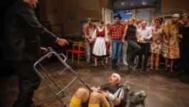 Debreceni Deszkán a marosvásárhelyi társulat