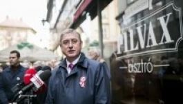 Kitiltottak egy volt magyar kormányfőt Oroszországból?