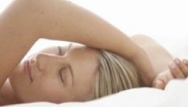 Amerikai kutatók szerint a sok alvás növeli a nők nemi vágyát