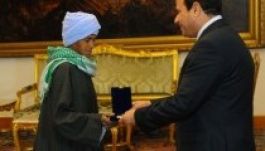 Férfiként él 43 éve egy nő, most kitüntették érte