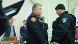 Kormányülésen tartóztatták le az ukrán katasztrófavédelem vezetőjét