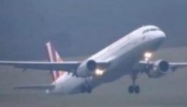 Állítólag ez az utolsó felvétel a lezuhant repülőről (VIDEÓ)