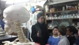 Kulisszák mögött, a színház világnapján