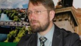 Uniós pályázatokat segítenek állami hitellel