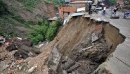 Földcsuszamlás miatt 18 gyereket kellett kitelepíteni