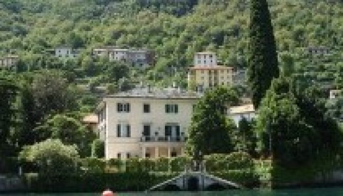 Nem szabad megközelíteni George Clooney olasz villáját