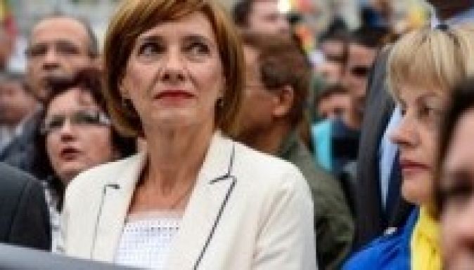 Azonosította a rendőrség Carmen Johannis „zaklatóit”