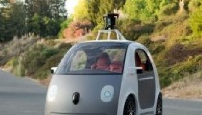 Tengeribeteggé  teheti utasait az önvezető autó