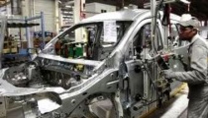 Csökkent a járműgyártás, de nőtt az autópiac