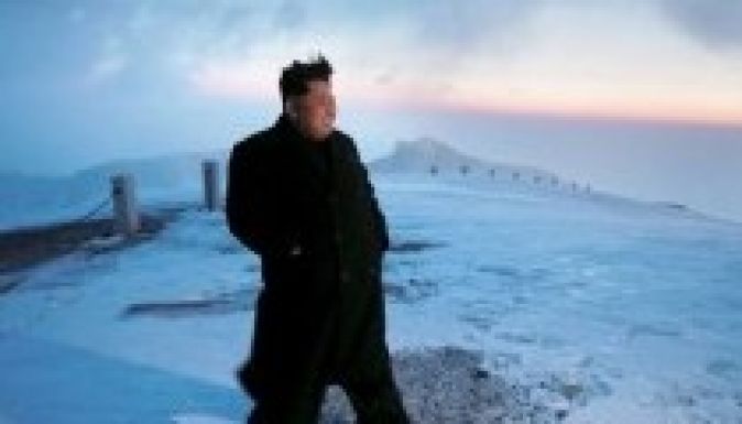 Kim Dzsong Un megmászta a szent hegyet
