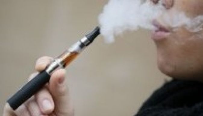 A tartályos e-cigarettával inkább le lehet szokni a dohányzásról