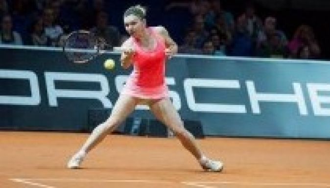 Elődöntőt játszik a stuttgarti tornán Simona Halep