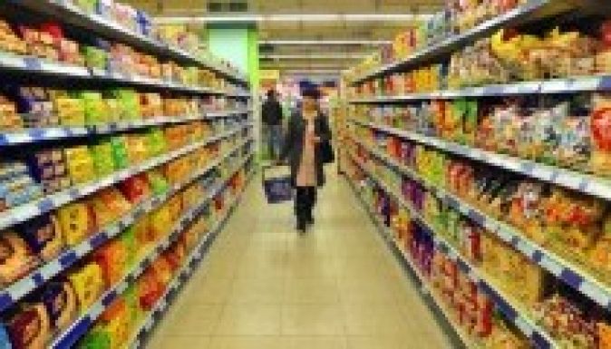 Különadóval fenyegeti az áruházláncokat a miniszterelnök